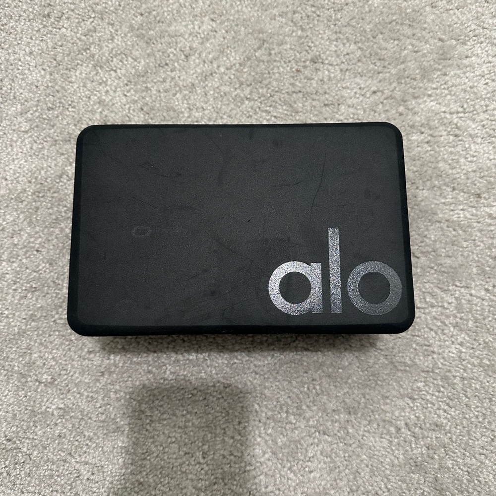 ALO Yoga Black Uplifting Yoga Block
